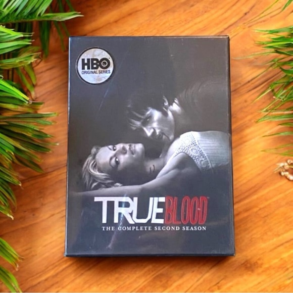 True Blood: The Complete Second Season (DVD) - Brand New & Sealed - Picture 1 of 4